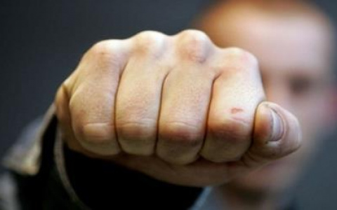 В Коми ревнивый сын голыми руками убил друга своей матери