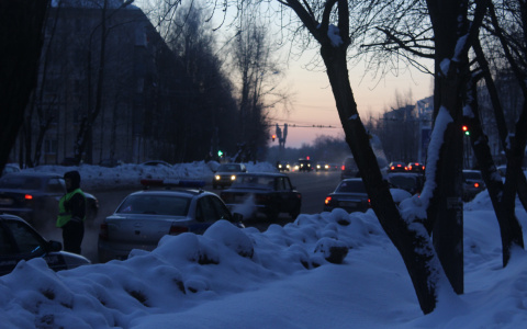 В Сыктывкаре инспекторы ГИБДД устроили рейд на нарушителей в лютый мороз