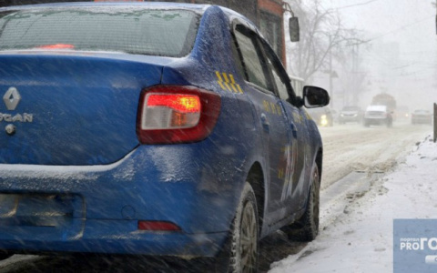 В Коми бабушка из-за службы такси не смогла отпраздновать Новый год со своими близкими
