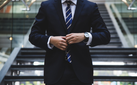 Названы вакансии с самой высокой зарплатой в Сыктывкаре