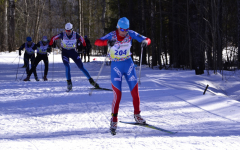 В Коми на лыжной трассе разбился приезжий спортсмен