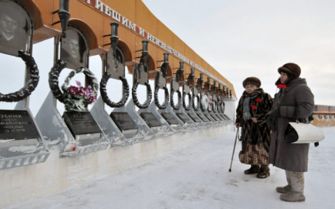 В Коми почтили память погибших на воркутинской шахте «Центральная» (фото)