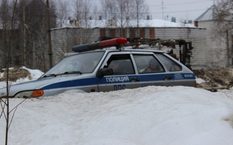 В Сыктывкаре «ПАЗик» с пассажирами въехал в «КамАЗ»