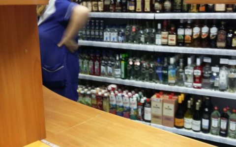 Дерзкий эксперимент: где в Сыктывкаре купить алкоголь ночью?