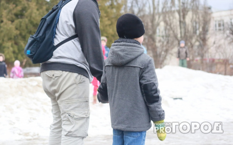 В Сыктывкаре подозрительный мужчина пытался увести в безлюдное место чужого ребенка
