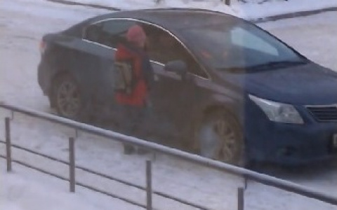 Полиция Сыктывкара нашла семью девочки, которая попрошайничала на улицах