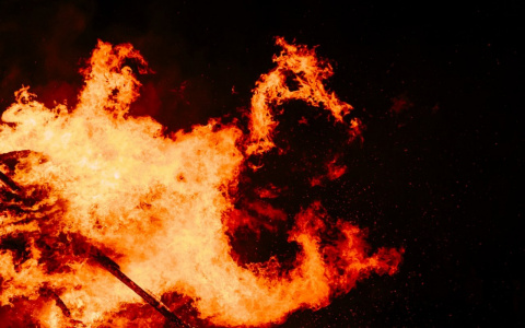 Житель Коми убил мать своих детей и сжег ее труп в придорожной канаве