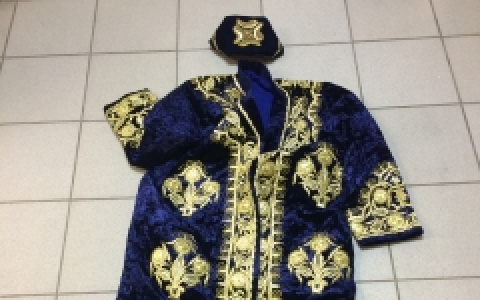 В Коми чиновнику дали 9 лет «строгача» за взятку в виде халата и тюбетейки