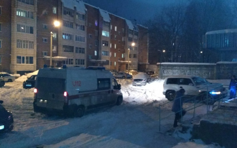 В Республике Коми врачи скорой помощи получают зарплату в 98 000 рублей