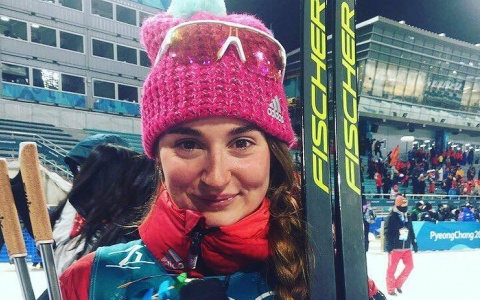 Вся Россия поздравляет лыжницу из Коми с бронзовой олимпийской медалью (фото)