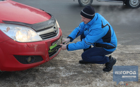 «Вот она, любовь!»: на рейде ГИБДД в День влюбленных сыктывкарцы грубили инспекторам (фото)