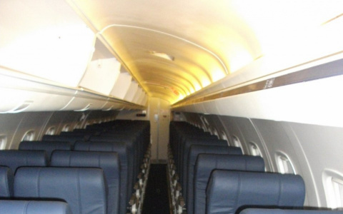 Врач из Коми спасла жизнь женщине на борту самолета