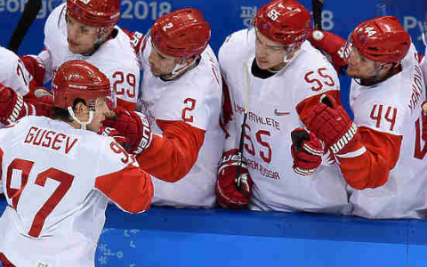 Российские хоккеисты выиграли золото Олимпиады в Пхенчхане