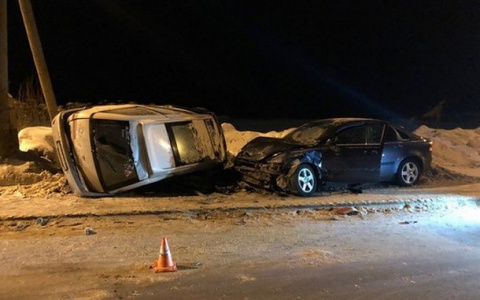 В Сыктывкаре из-за пьяного водителя на «Тойоте» серьезно пострадал ребенок (фото)