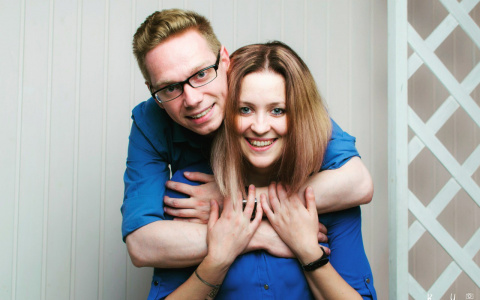 В конкурсе «Love is...» продолжается народное голосование