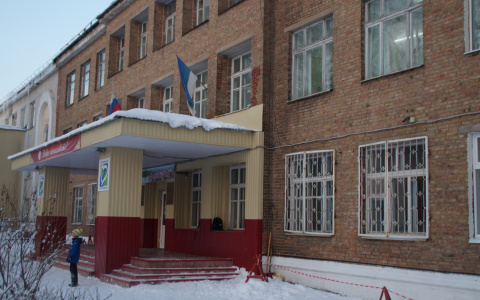 В одном из городов Коми полностью отменены занятия в школах