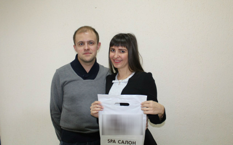 Победители конкурса «Love is...» на PG11.ru получили свой приз