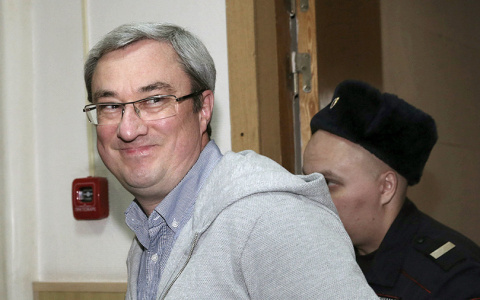 Экс-Глава Коми Вячеслав Гайзер сам допросил фигуранта своего уголовного дела