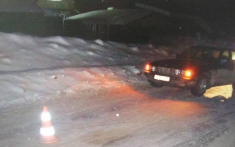 Сыктывкарка попала под колеса BMW, когда попыталась перебежать дорогу