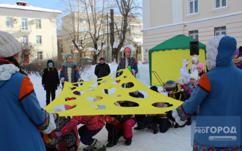 Квиллинг, кукольный театр и сырные дырки: как сыктывкарцы встречали весну (фото)