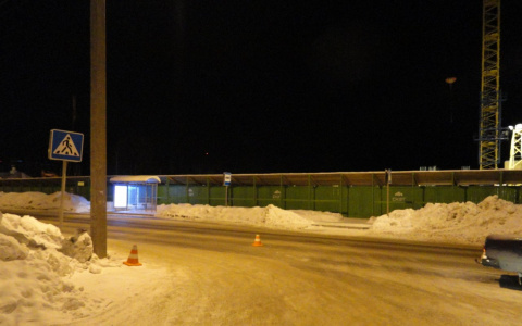 В Сыктывкаре на «пешеходнике» у церкви сбили человека (фото)