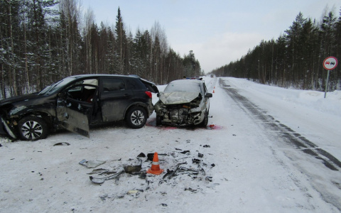 В Международный женский день на трассе в Коми попала в ДТП беременная женщина