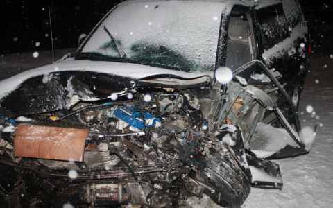 Жители Коми считают, что мэрия Усинска пытается замять дело смертельного ДТП с участием служебного «Ленд Крузера»