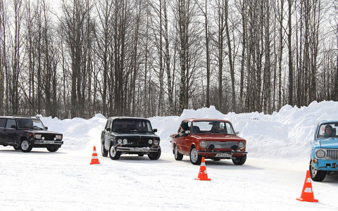 У сыктывкарских дрифтеров появилось новое развлечение (фото, видео)