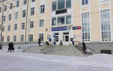 На главной площади Сыктывкара снова не работают часы, что произошло?