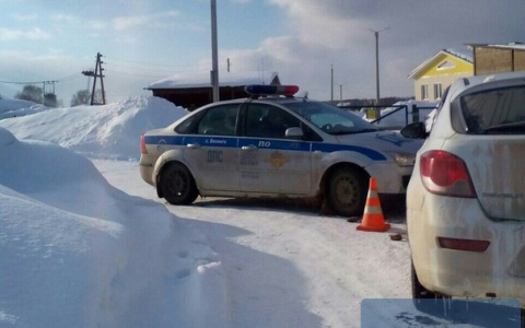 В Коми сотрудники ГИБДД протаранили «Шевроле», но свою вину не признают (видео)