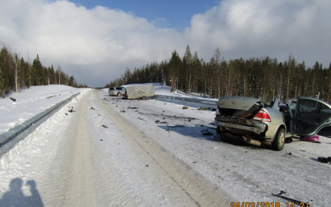 Появились фото с места ДТП в Коми, где погиб экс-депутат Госсовета республики