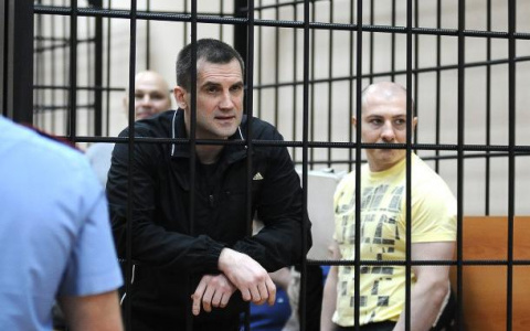 В Сыктывкаре судят киллеров, которые в центре города стреляли в банкира