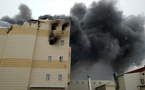 Проверка пяти торговых центров Сыктывкара: откуда можно выбраться во время пожара?