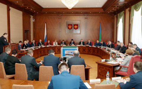 Глава Коми Сергей Гапликов приказал проверить все ТРЦ республики