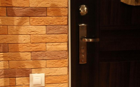 В Коми в запертой квартире обнаружили мертвую женщину