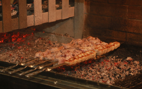 В Сыктывкаре закрыли за нарушения известное кафе-шашлычную