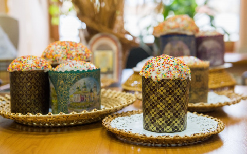 Как испечь кулич на Пасху: три рецепта от сыктывкарских кондитеров