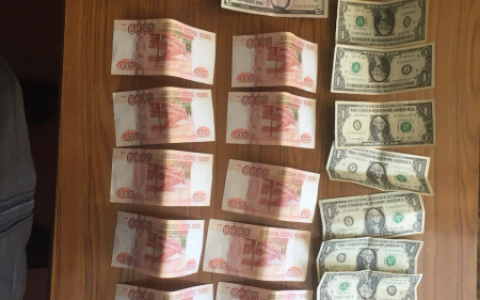 В Сыктывкаре мужчина забыл, где спрятал 65 тысяч рублей