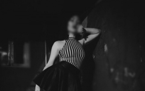 Мать студентки из Коми, которая покончила с собой в СИЗО Кирова, считает, что ее дочь избили