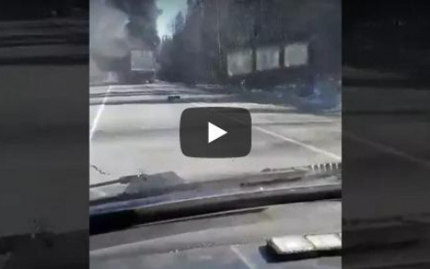 На трассе под Сыктывкаром полыхает фура (видео)