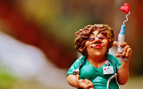 В Коми медсестра нарушила врачебную тайну