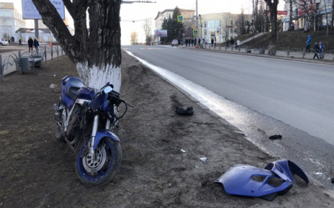 Появились подробности ДТП с мотоциклом в Сыктывкаре: водитель был пьян