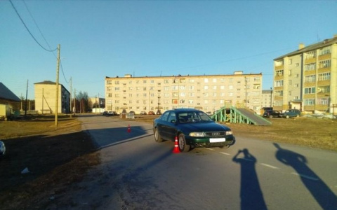 В Коми водитель «Ауди» сбил трехлетнего малыша, за которым не уследила бабушка