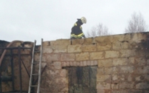 В Коми пострадал мужчина, который сам пытался потушить пожар