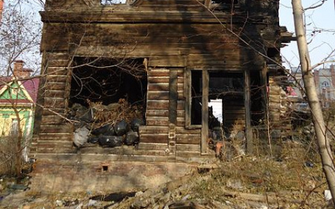 В Коми срочно требуется помощь семье погорельцев с двумя детьми