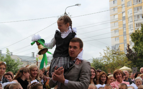 Названа дата последнего звонка в школах Сыктывкара