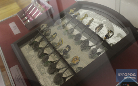 На «Ночи музеев» сыктывкарцы искали ложки, тестировали катушку Теслы и покупали корову (фото)