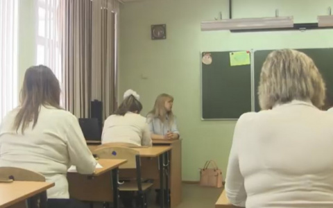 В Коми родители школьников сняли шуточный ролик, который «поможет» сдать ЕГЭ