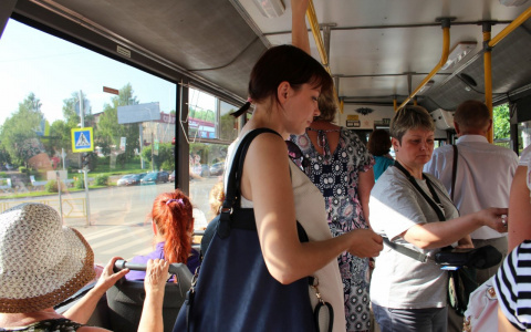 Оплата картой в автобусах Сыктывкара появится еще на пяти маршрутах