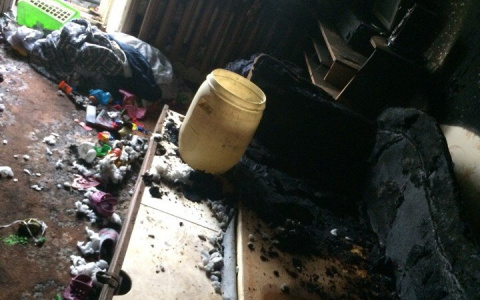 Сыктывкарка, которая потеряла 3-летнюю дочь на пожаре, рассказала, как пыталась ее спасти (фото)